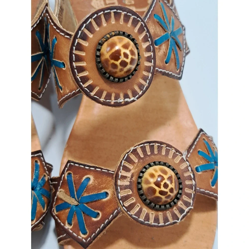 L'Artiste Spring Step Sesame Tan Leather Wedge Sandals Blue Embroidery Womens 36